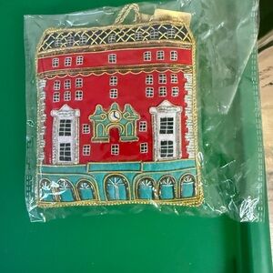 NWT Fortnum & Mason Wreath Christmas Ornament